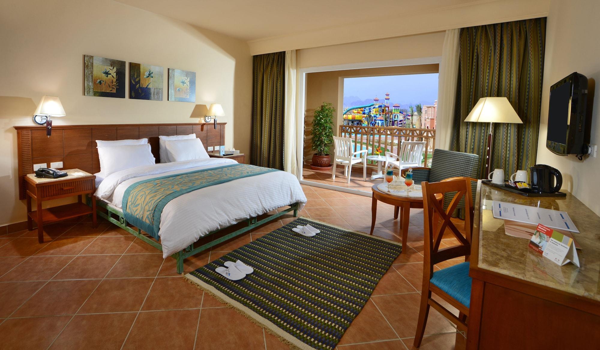 فندق Charmillion Club Aquapark شرم الشيخ المظهر الخارجي الصورة A room at the Hilton Sharm El Sheikh