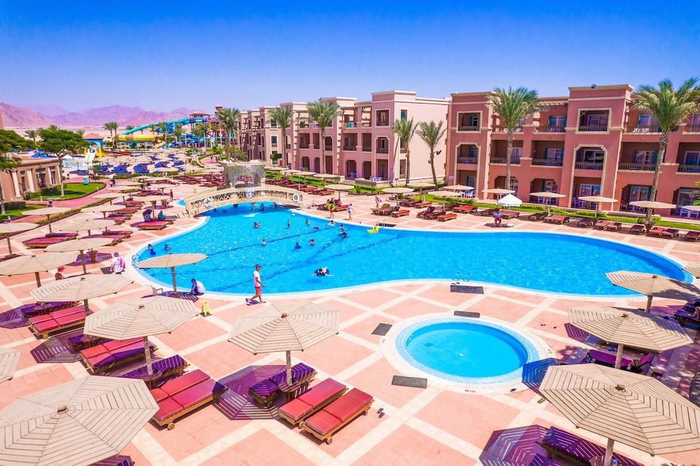فندق Charmillion Club Aquapark شرم الشيخ المظهر الخارجي الصورة A resort in Sharm El Sheikh